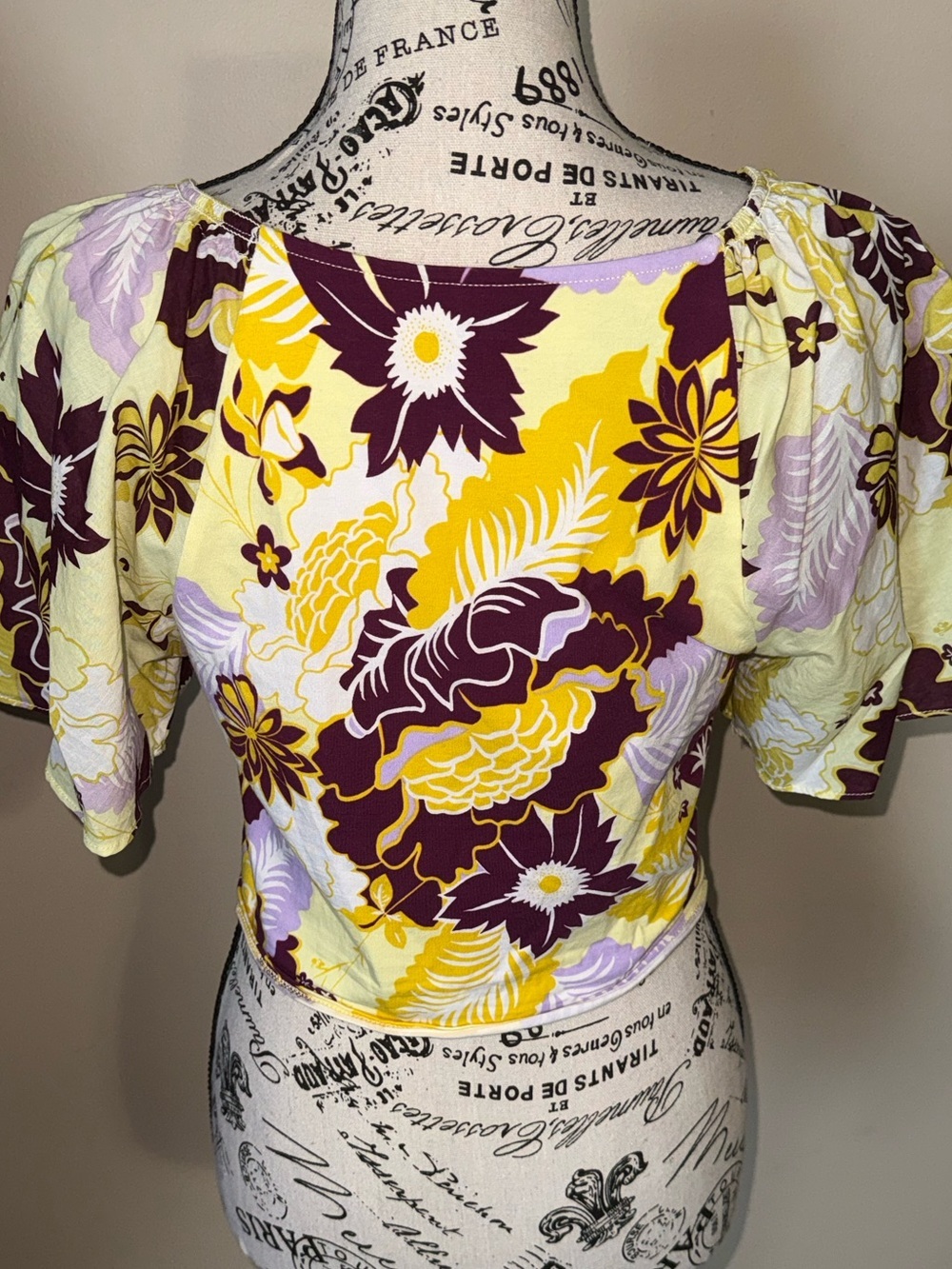 Anthropologie Maeve Cinched Flutter Sleeve Floral Top Yellow Purple Medium Boho - Picture 6 of 13